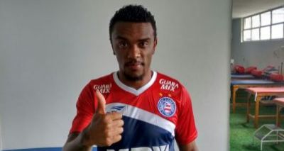 Bahia renova contrato com Yuri e anuncia contratação do volante Paulo Roberto