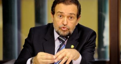Pinheiro rebate “dúvida” de Wagner: “Pelo mesmo motivo que me chamou em 2009”