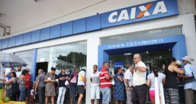 Greve de vigilantes faz agências bancárias suspenderem atendimentos na Bahia