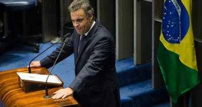 PF apreende documento com anotação 'cx 2' no apartamento de Aécio