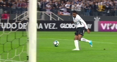 Bahia perde para o Corinthians por 3 a 0 e segue sem vencer fora de casa na Série A