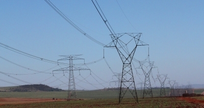 Aumento no combustível deve deixar conta de luz mais cara; entenda