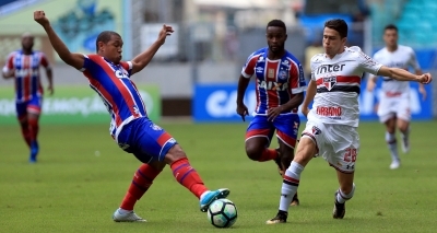 Após quase dois meses sem ganhar, Bahia marca 2 a 1 contra o São Paulo