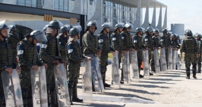 Forças Armadas têm contingenciamento de 44% e militares preveem