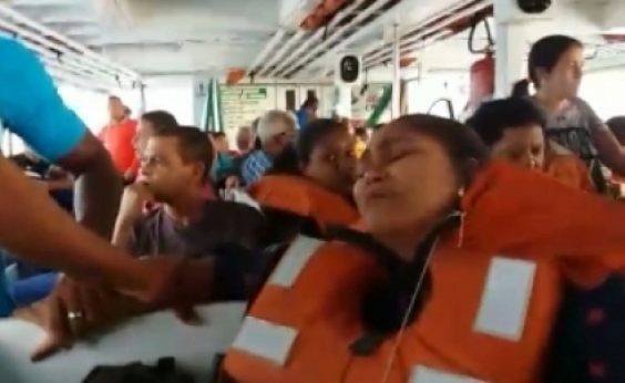 Em maio, passageiros viveram momentos de pânico em travessia de Mar-Grande; veja vídeo