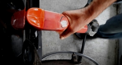 Petrobras anuncia novo reajuste de 4,2% no preço da gasolina