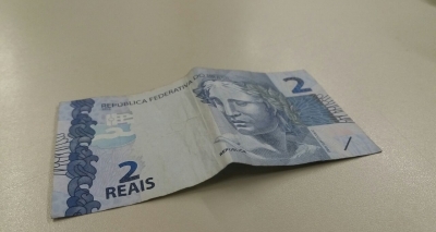 Jovem de 18 anos é preso após esfaquear conhecido por dívida de R$ 2