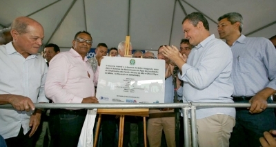 Em Jeremoabo, Rui entrega unidade da Rede SAC que vai beneficiar 150 mil baianos