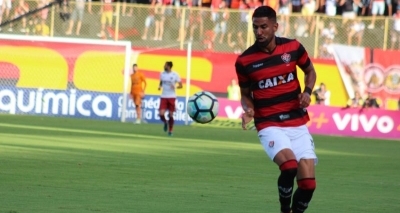 Após volante do Bahia, Corinthians mira atacante do Vitória