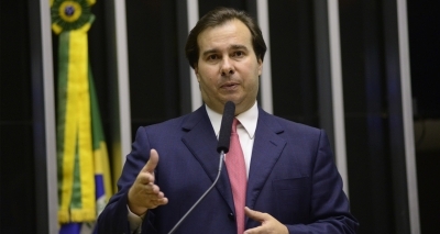 ʹSe depender de mim, será Rodrigo Maiaʹ, diz Neto sobre sucessor de Temer