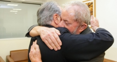 Temer admite prestígio de Lula mas ataca: ʹDerrota política seria mais útilʹ