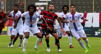 Vitória bate o Bahia de Feira por 3x0 no Barradão