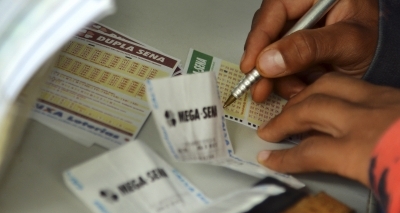 Mega-Sena: sorteio nesta terça-feira pode pagar prêmio de R$ 56 milhões