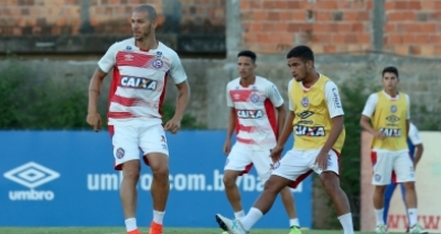 Bahia rescinde com Umbro e terá marca própria em agosto