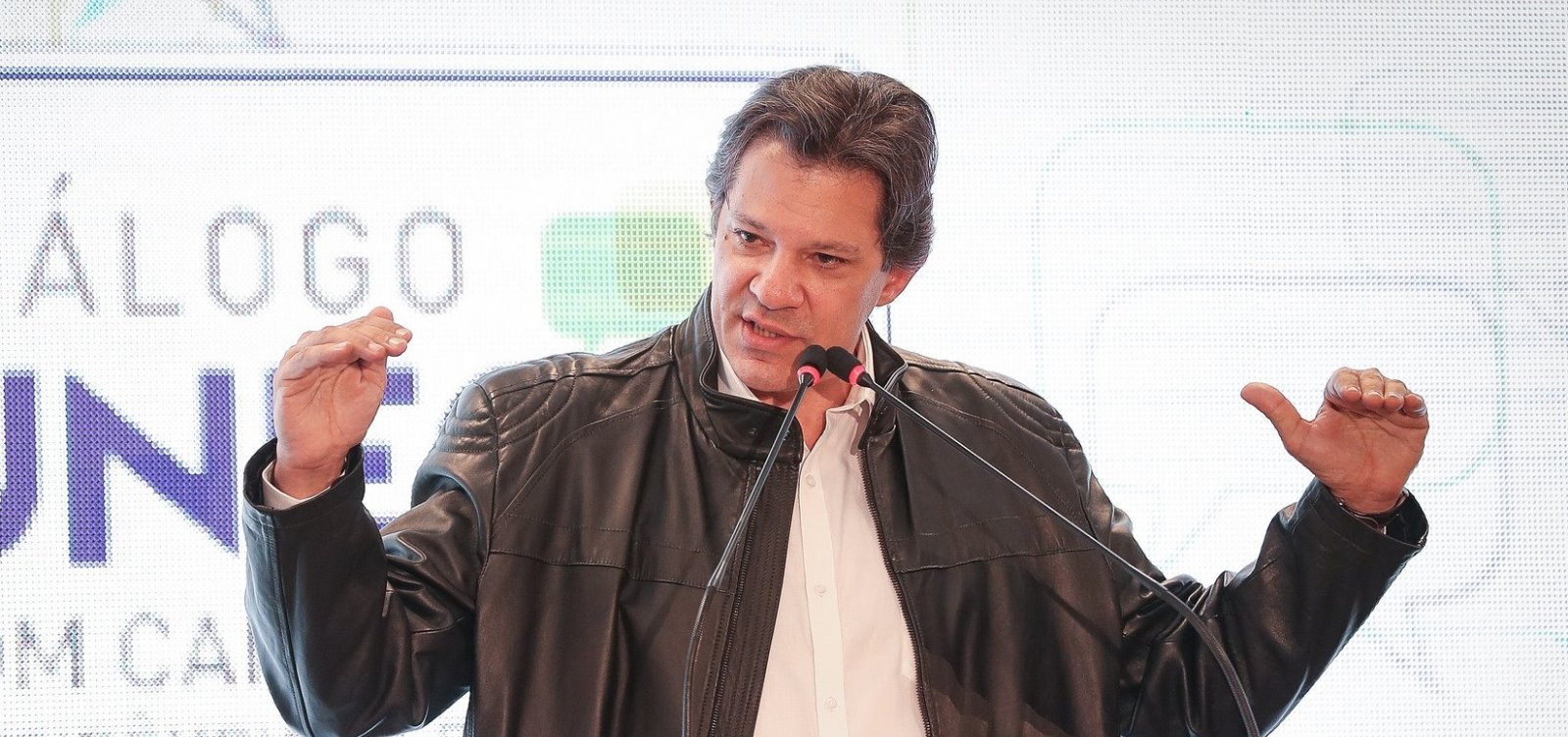 [Haddad diz que PT estuda 'quatro alternativas' a Lula]