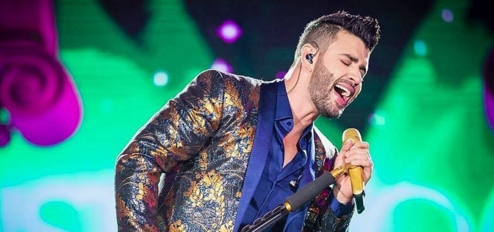 [Show de Gusttavo Lima na Vaquejada de Serrinha é cancelado após cantor passar mal]