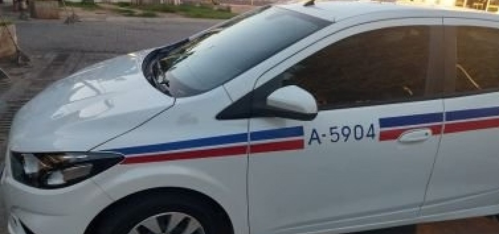 [Taxista Ã© preso transportando 10 kg de maconha em Salvador]