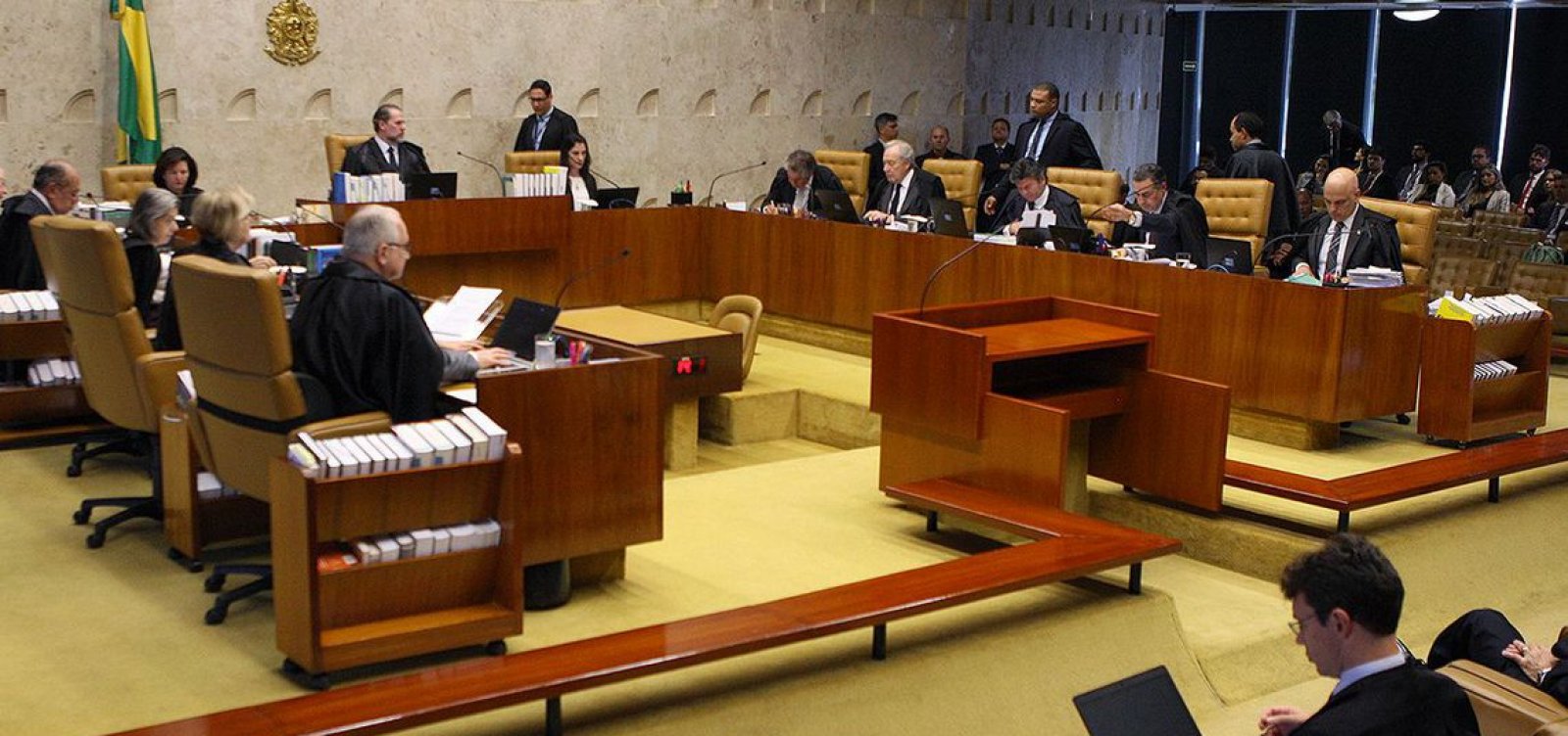 [Supremo decide criminalizar a homofobia como forma de racismo]