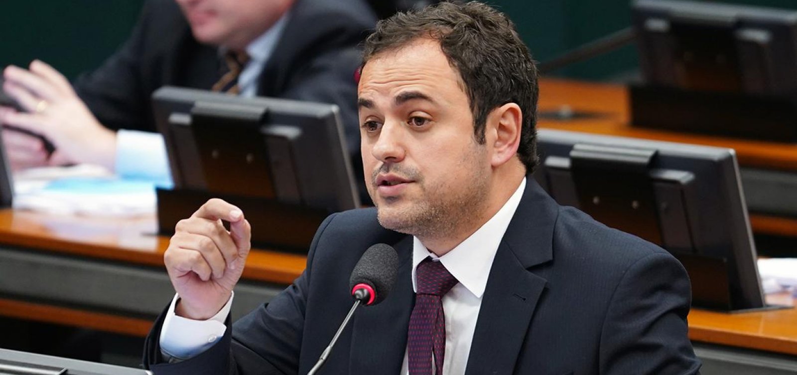 [‘Tenho convicção de que Moro é um juiz ladrão’, diz Glauber Braga]